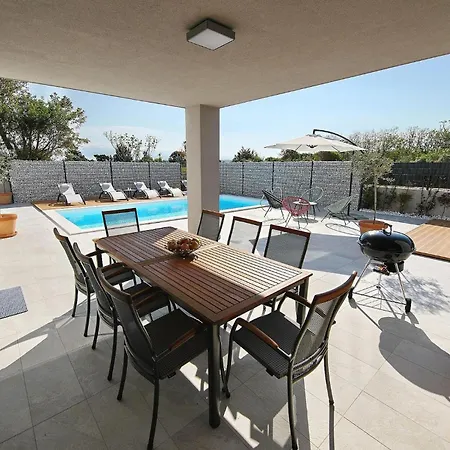 Holiday home North Zaton (Zadar)